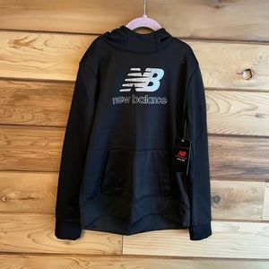 Big kids New Balance black hoodie